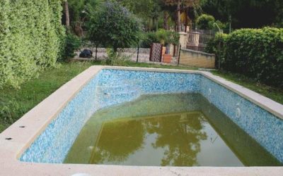 Reparación de grietas en piscinas: mucho más que cambiar el gresite